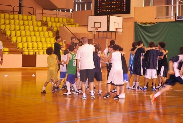 stage-de-basket-aventures-à-monaco-2011-1107-Copier