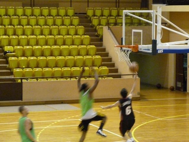 stage-de-basket-aventures-à-monaco-2011-1403-Copier