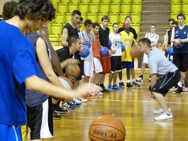 stage-de-basket-aventures-à-monaco-2011-1535-Copier