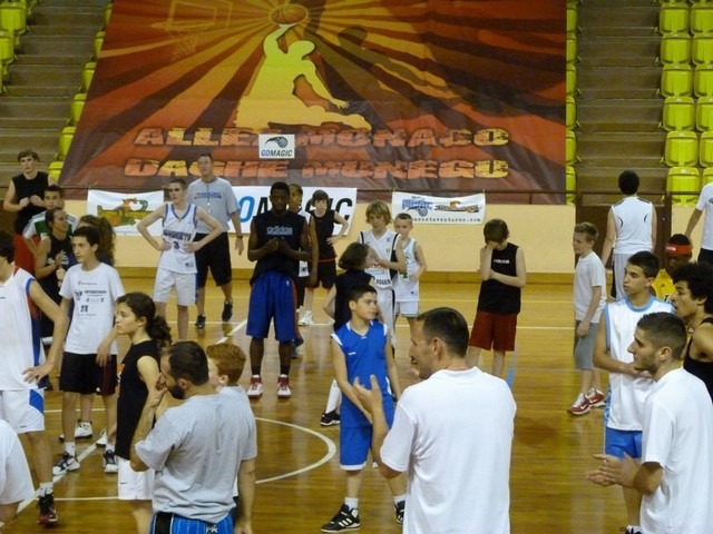 stage-de-basket-aventures-à-monaco-2011-1633-Copier