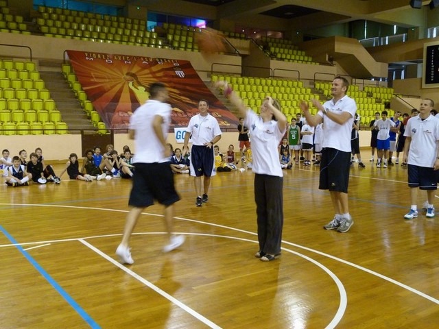 stage-de-basket-aventures-à-monaco-2011-311-Copier