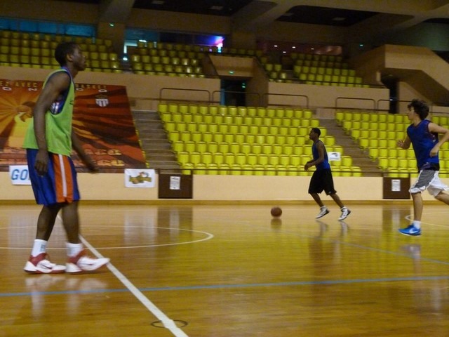 stage-de-basket-aventures-à-monaco-2011-337-Copier