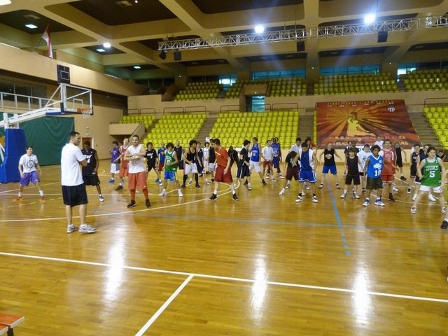 stage-de-basket-aventures-à-monaco-2011-403-Copier