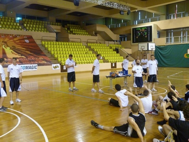 stage-de-basket-aventures-à-monaco-2011-409-Copier