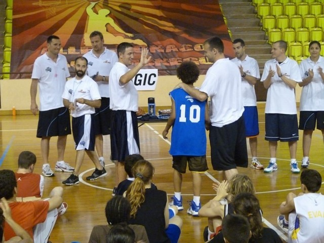 stage-de-basket-aventures-à-monaco-2011-426-Copier