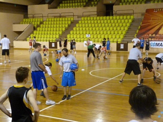 stage-de-basket-aventures-à-monaco-2011-465-Copier