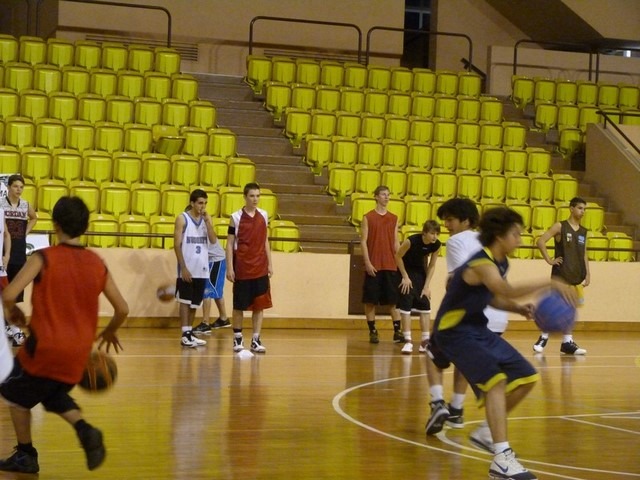 stage-de-basket-aventures-à-monaco-2011-500-Copier