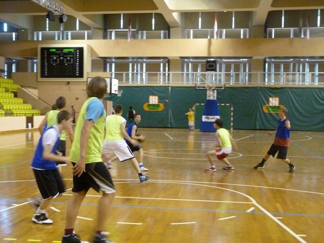 stage-de-basket-aventures-à-monaco-2011-546-Copier