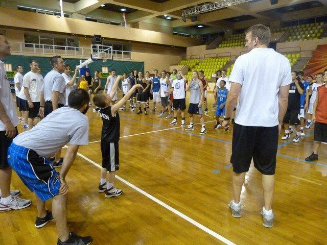 stage-de-basket-aventures-à-monaco-2011-589-Copier