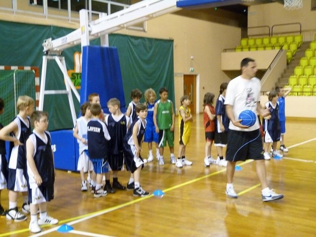 stage-de-basket-aventures-à-monaco-2011-818-Copier