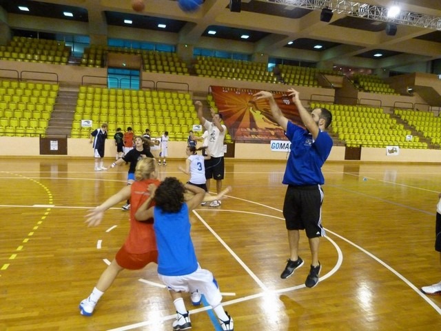 stage-de-basket-aventures-à-monaco-2011-863-Copier