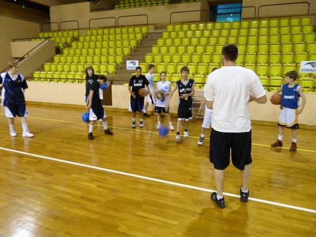 stage-de-basket-aventures-à-monaco-2011-864-Copier